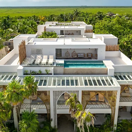 Sana Tulum Beachfront Boutique Hotel Exterior photo