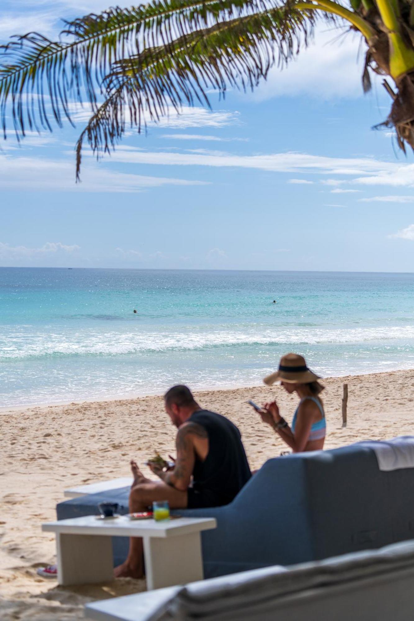 Sana Beachfront Boutique 5*